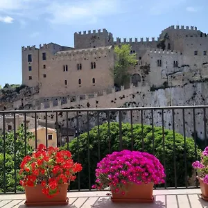 In Centro Storico Hébergement de vacances Caccamo